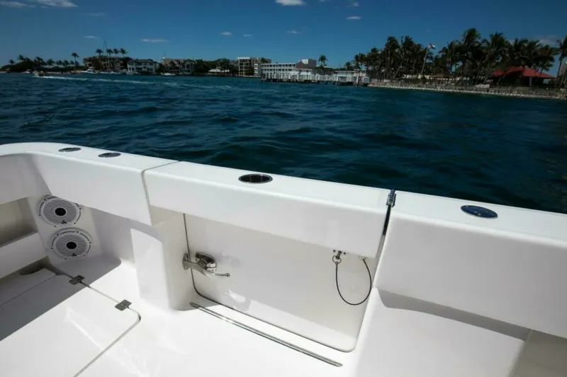 Slide: The Image of Invincible 35 Emanon - Exterior Cockpit 2021 Invincible 35 Center Console Emanon - 7654354