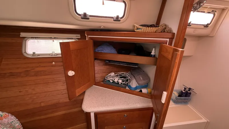 Slide: The Image of MJM 40z 2012 - 5898771