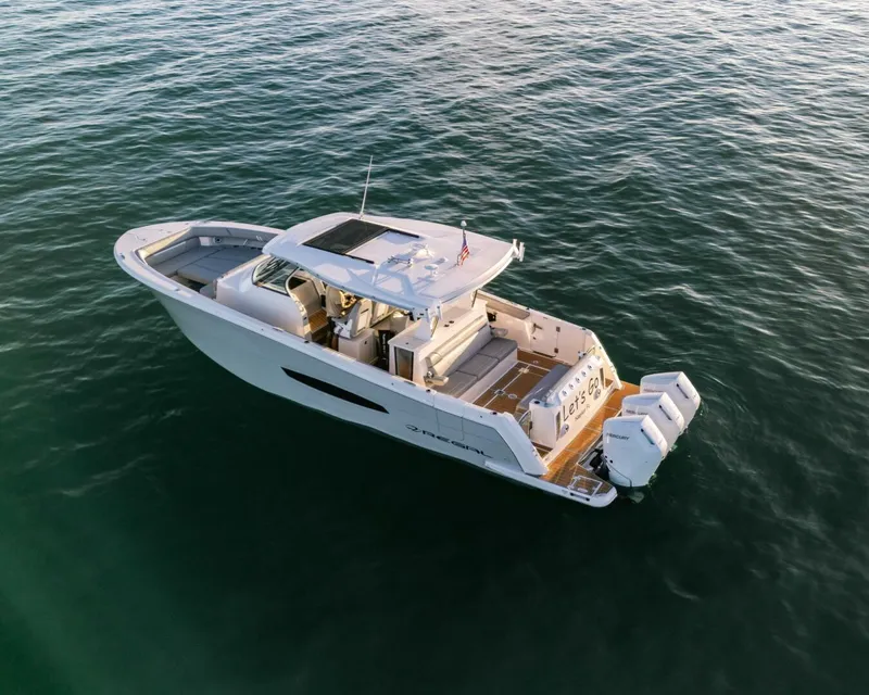 Slide: The Image of Regal SAV 2025 - 5917413