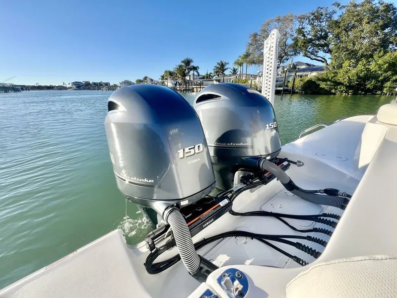 Slide: The Image of Sea Hunt Ultra 265 SE 2022 - 5899550