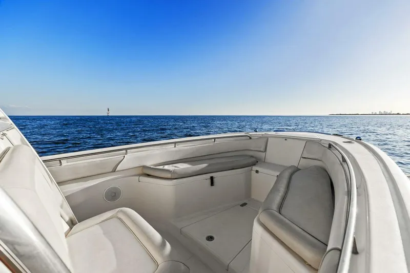 Slide: The Image of Scout 245 XSF 2011 - 5899685