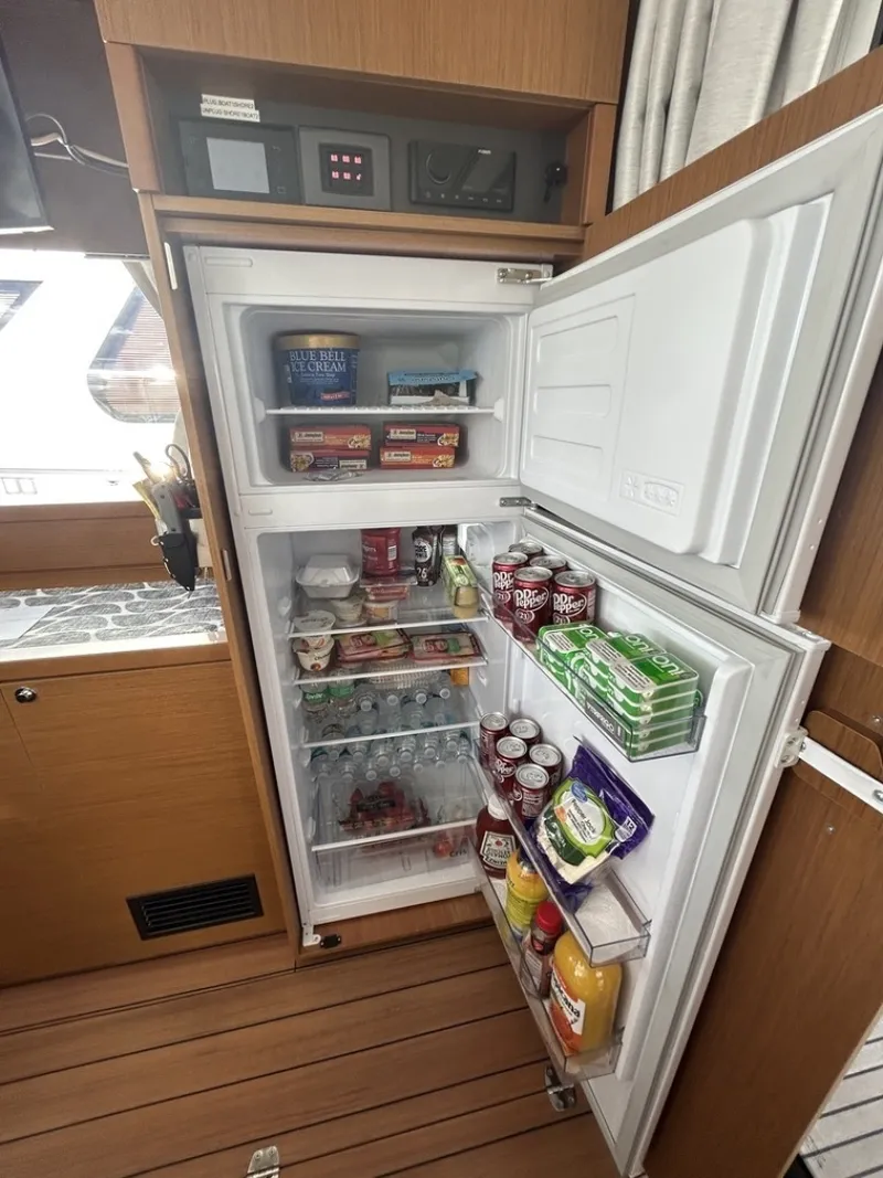 Slide: The Image of Beneteau ST 2022 - 6020861