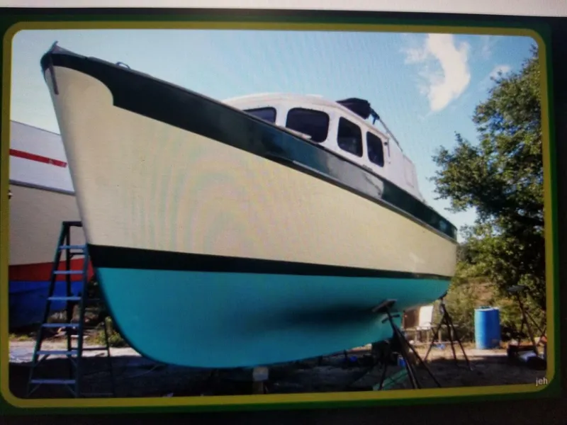 Slide: The Image of Custom Fales Navigator 1974 - 5899914