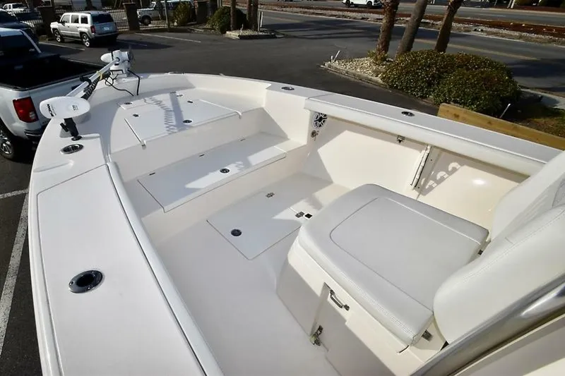 Slide: The Image of 0005530762 - 5899947