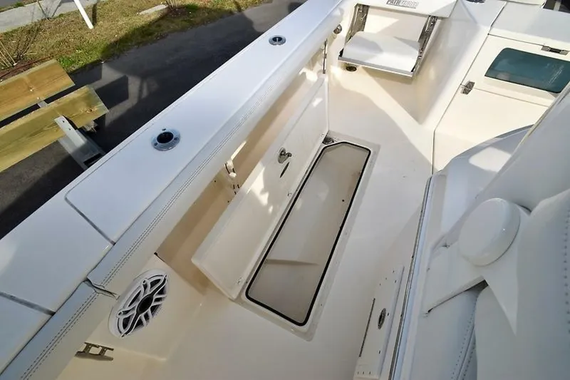 Slide: The Image of 0005530998 - 5899976