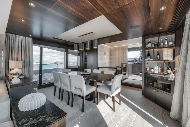 Slide: The Image of Sunseeker 88 Yacht 2026 - 5910494