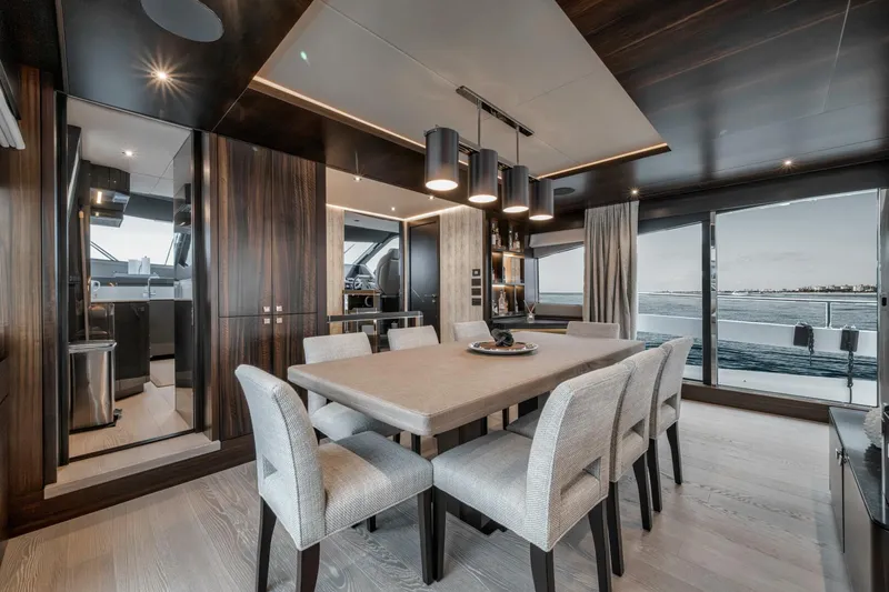 Slide: The Image of Sunseeker 88 Yacht 2026 - 5910597