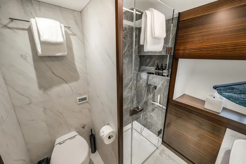 Slide: The Image of Sunseeker 88 Yacht 2026 - 5910574