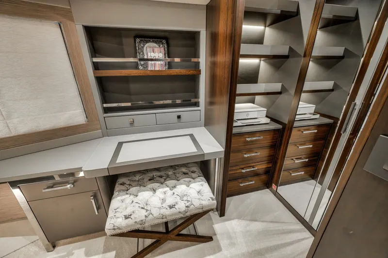 Slide: The Image of Sunseeker 88 Yacht 2026 - 5910570