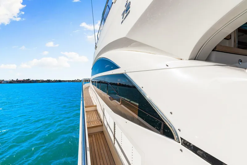 Slide: The Image of Princess Y72 2014 - 5900512