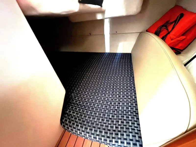 Slide: The Image of Bayliner 285 2005 - 5900307