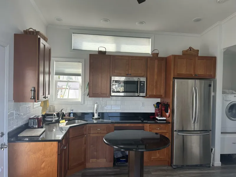 Slide: The Image of Galley/Entry to Head - 5900758