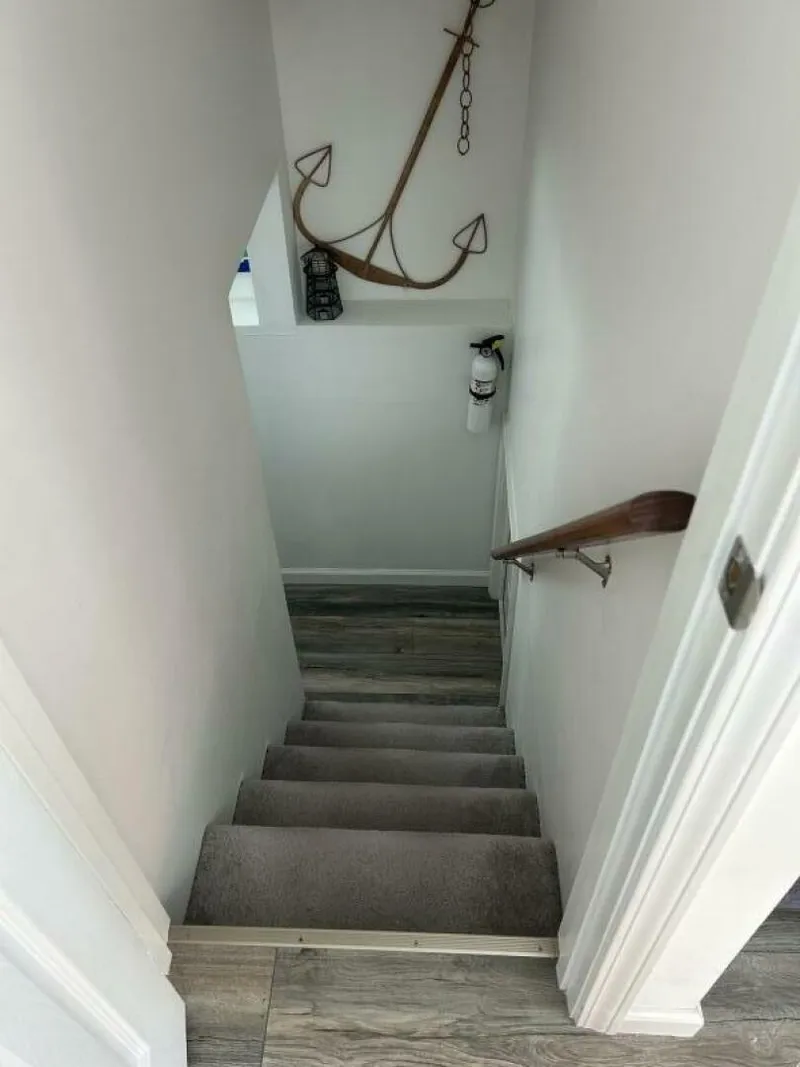 Slide: The Image of Stairwell - 5900768