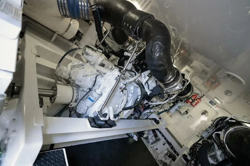 Slide: The Image of Viking Viking 66 Convertible 2014 - 5901034