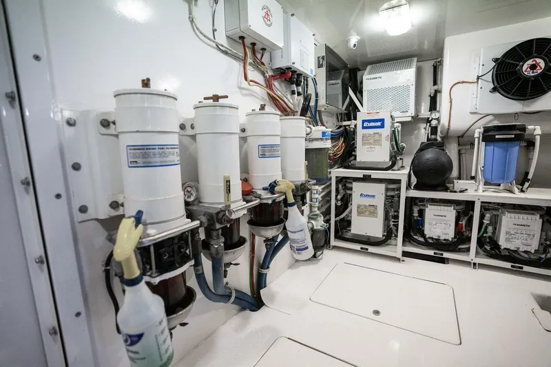 Slide: The Image of Viking Viking 66 Convertible 2014 - 5901035