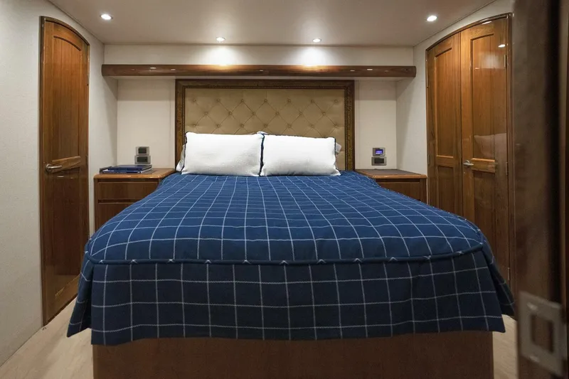 Slide: The Image of Viking Viking 66 Convertible 2014 - 5901016