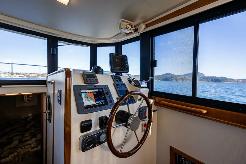 Slide: The Image of Camano 31 2006 - 5901070