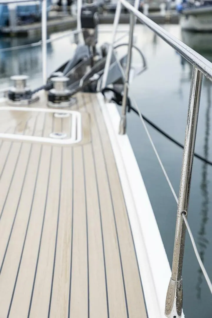 Slide: The Image of Amel 55 2018 - 5901144