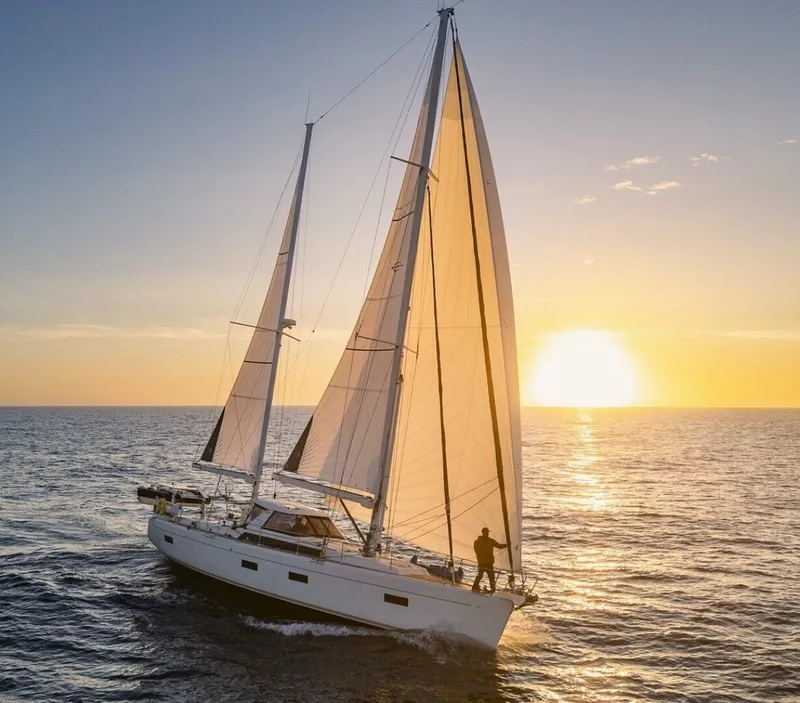 Slide: The Image of Amel 55 2018 - 5901179