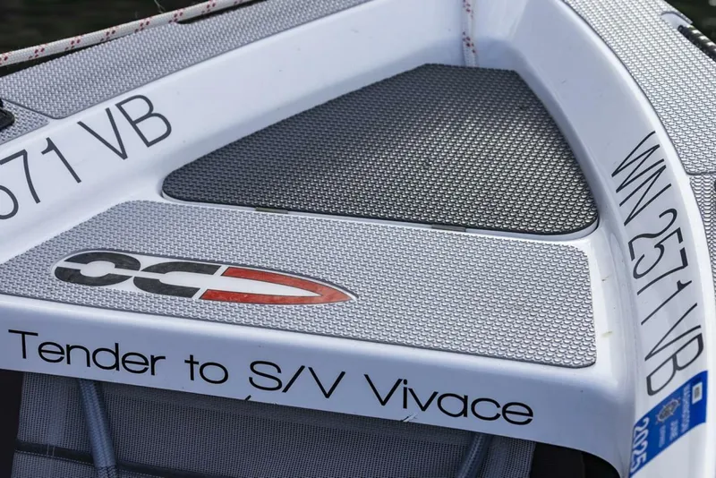 Slide: The Image of Amel 55 2018 - 5901188