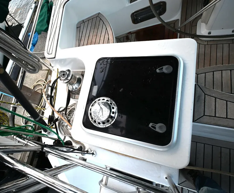 Slide: The Image of Waterline Yachts Inc 55 2003 - 5902638