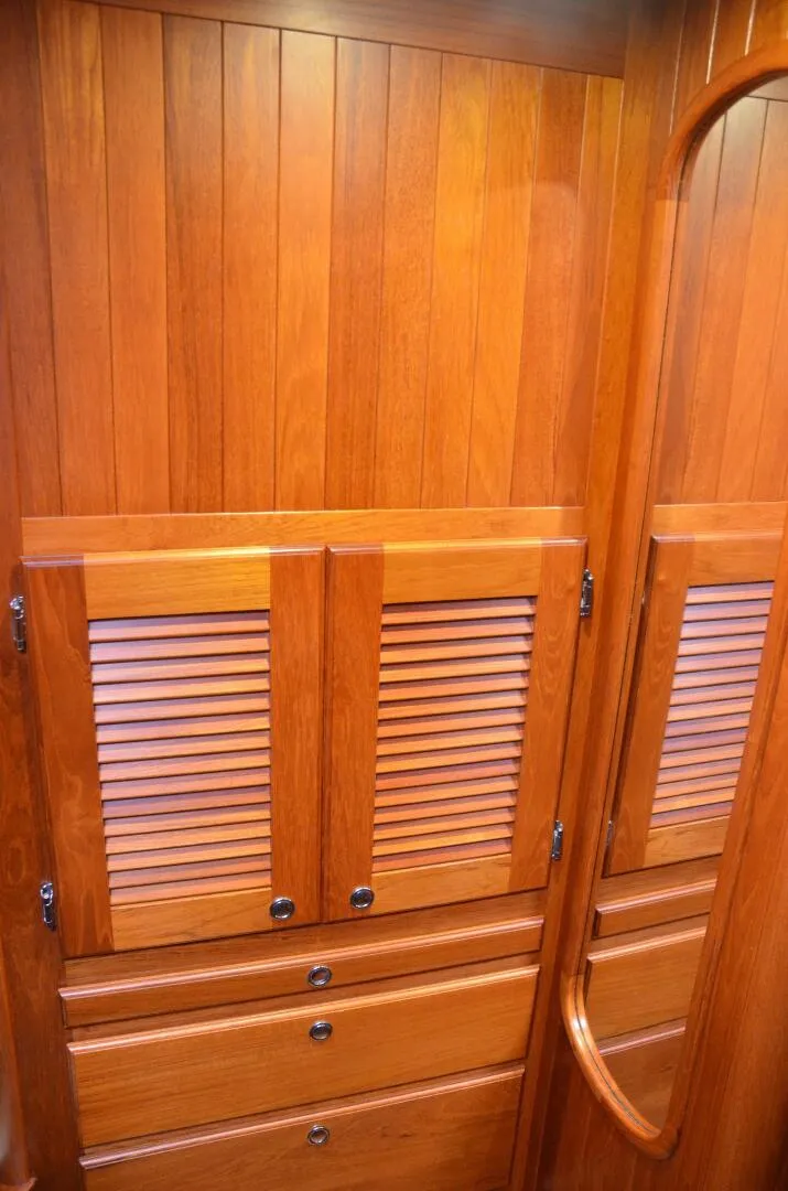 Slide: The Image of Waterline Yachts Inc 55 2003 - 5902438