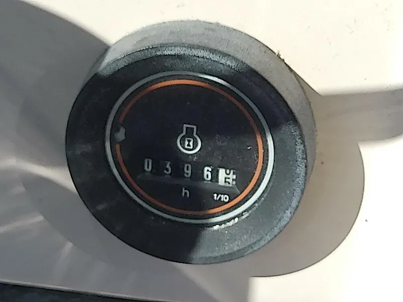 Slide: The Image of Grady-White 209 Escape 1999 - 5901454