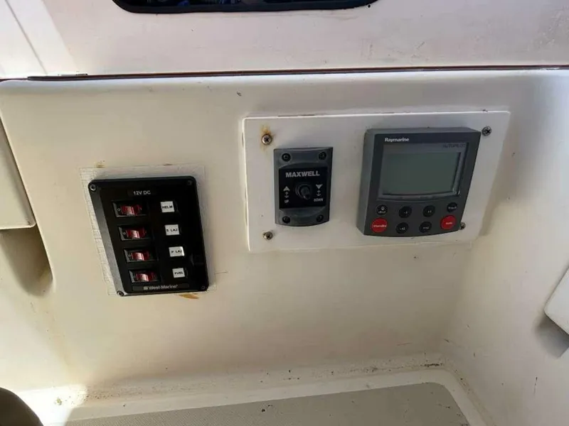 Slide: The Image of Pearson 365 Ketch 1980 - 5901917