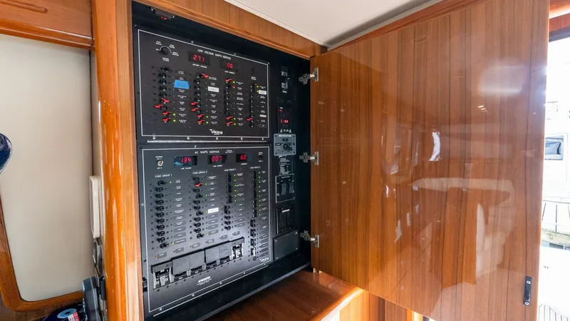 Slide: The Image of Viking 64 Convertible 2007 - 5901796