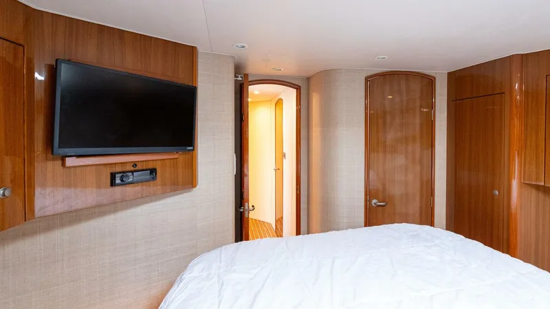 Slide: The Image of Viking 64 Convertible 2007 - 5901761