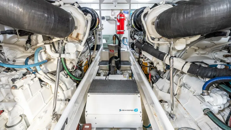 Slide: The Image of Viking 64 Convertible 2007 - 5901774