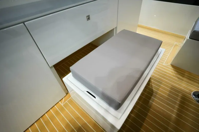 Slide: The Image of De Antonio Yachts D36 2026 - 5901877