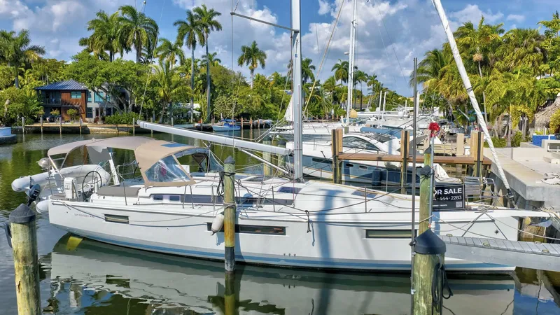 Slide: The Image of Jeanneau 440 2021 - 5938001