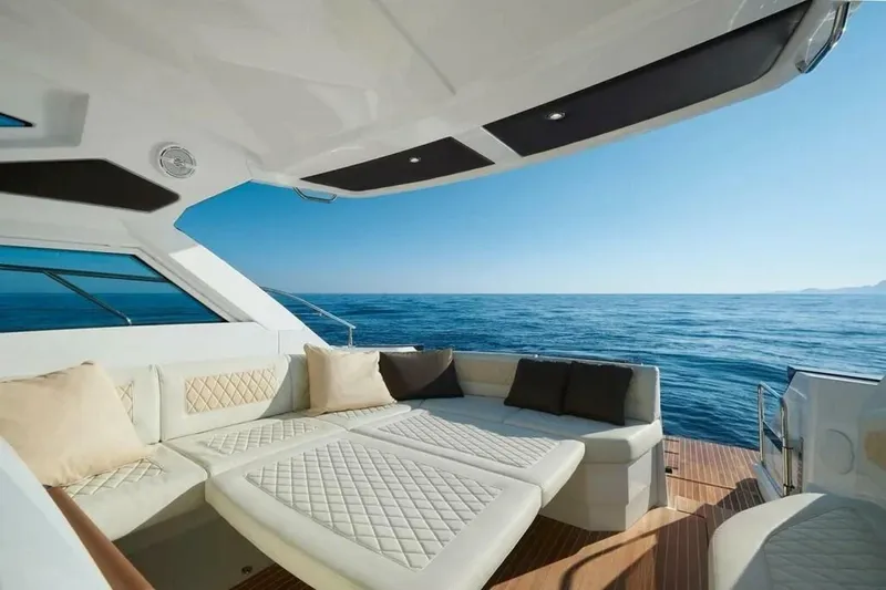 Slide: The Image of Beneteau Gran Turismo 40 2019 - 5902550