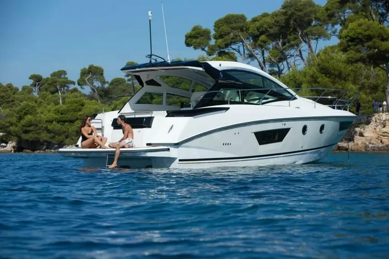 Slide: The Image of Beneteau Gran Turismo 40 2019 - 5902541
