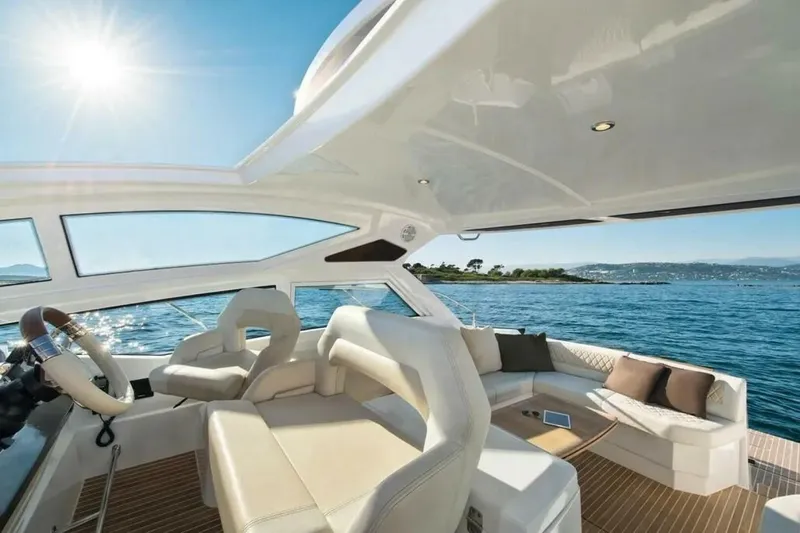 Slide: The Image of Beneteau Gran Turismo 40 2019 - 5902547