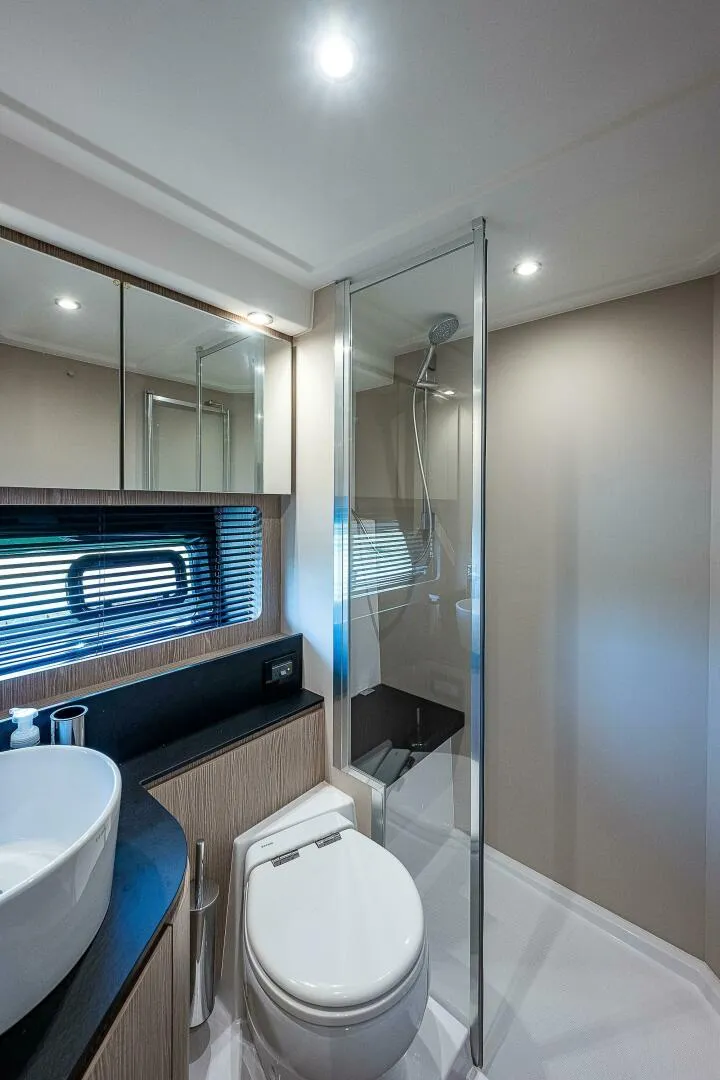 Slide: The Image of Azimut 45 Atlantis 2021 - 5902588