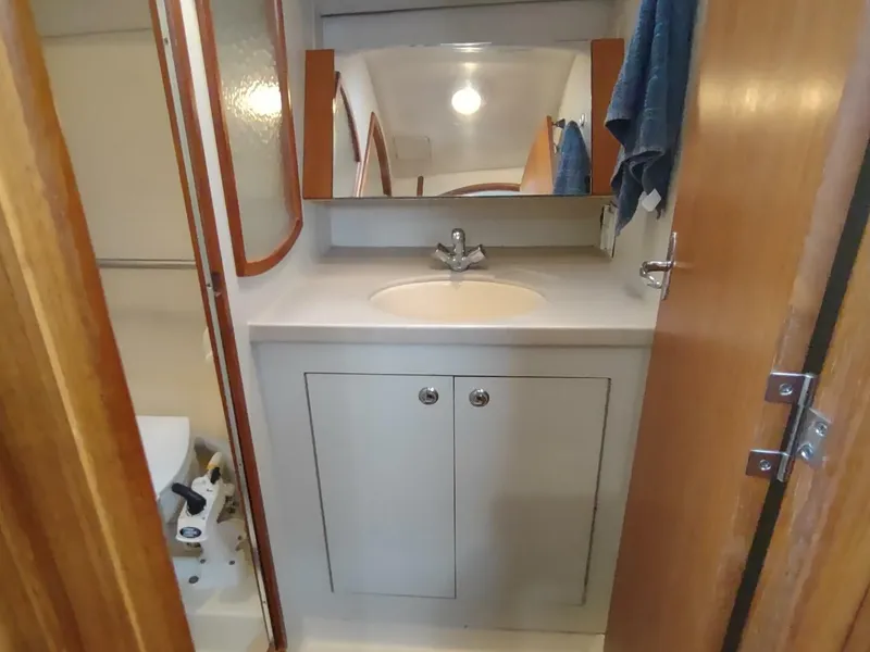 Slide: The Image of Hunter 35 2003 - 5934687