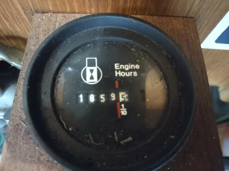 Slide: The Image of Hunter 35 2003 - 5934702