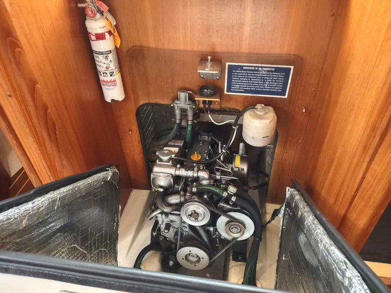 Slide: The Image of Hunter 35 2003 - 5934699