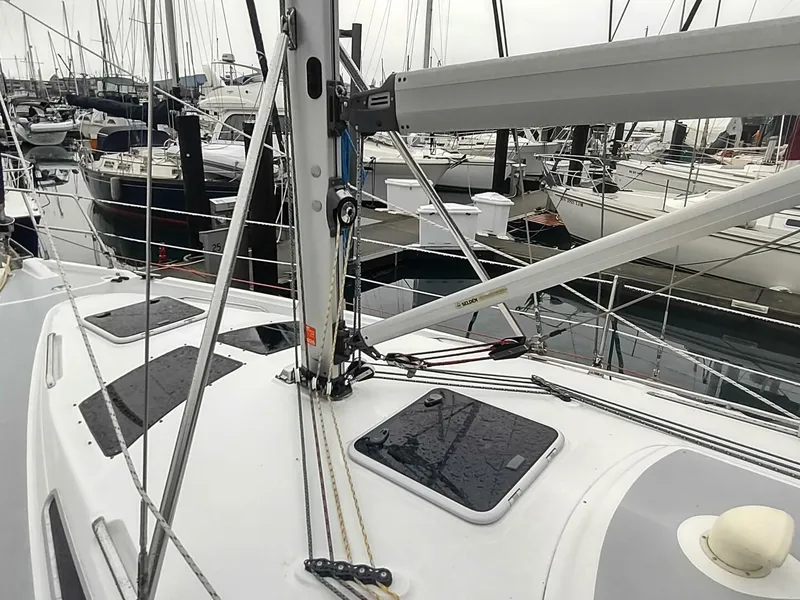 Slide: The Image of Hunter 35 2003 - 5932603