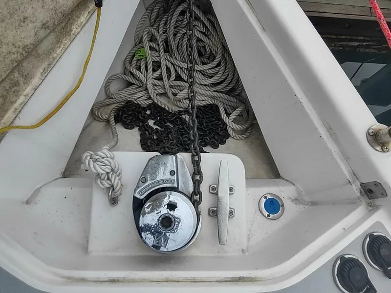 Slide: The Image of Hunter 35 2003 - 5932605