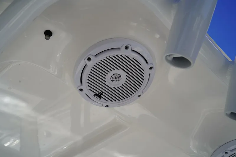 Slide: The Image of Sea Hunt 275SE 2023 - 5902670