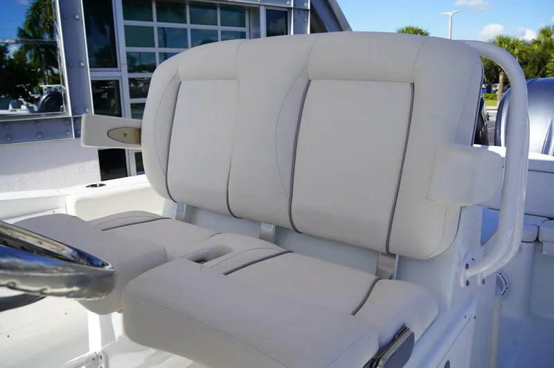 Slide: The Image of Sea Hunt 275SE 2023 - 5902672