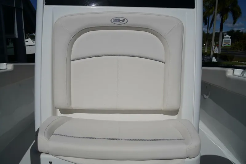 Slide: The Image of Sea Hunt 275SE 2023 - 5902681