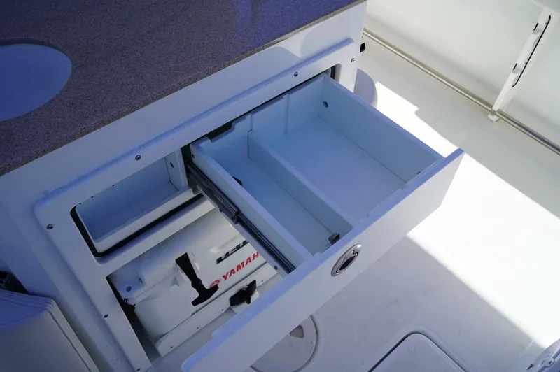 Slide: The Image of Sea Hunt 275SE 2023 - 5902664