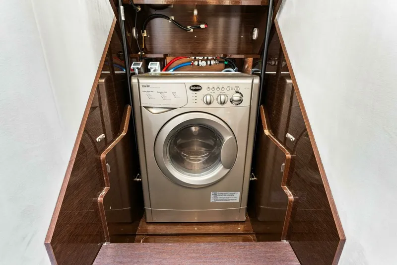 Slide: The Image of 2019 Prestige 630 Flybridge - Washer - 6193408