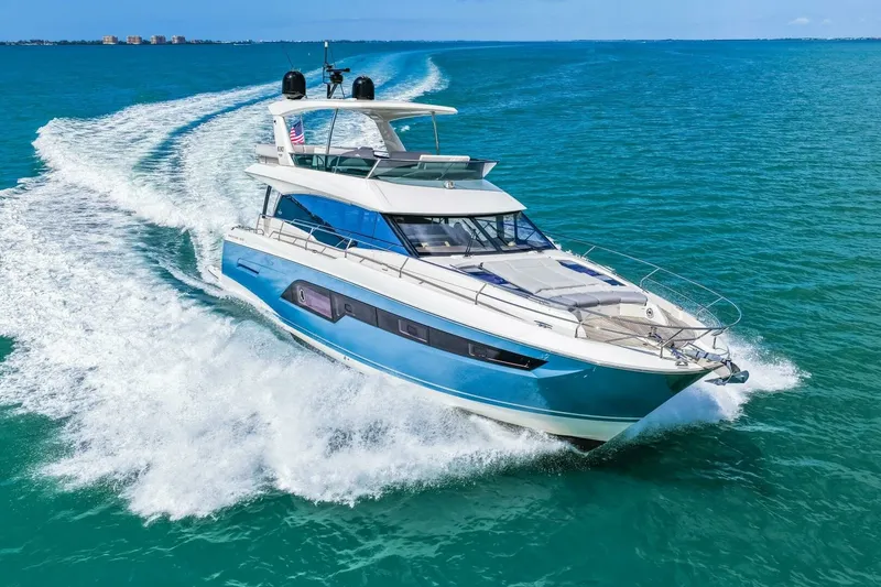 Slide: The Image of 2019 Prestige 630 Flybridge -Profile - 6193442