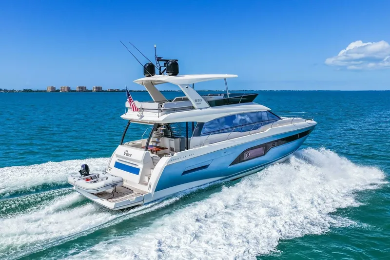 Slide: The Image of 2019 Prestige 630 Flybridge -Profile - 6193450