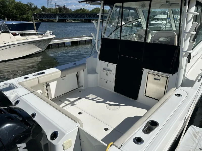 Slide: The Image of Boston Whaler 285 Conquest 2015 - 5902847